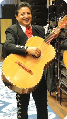 fernando lobato Mariachi Fiesta Mexicana