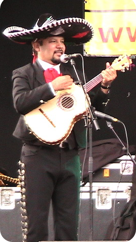 Rafael Mariachi band boeken  voor uw bruiloft, bedrijfsfeest, Mexicaanse Mariachi  Nederland Mariachi Utrecht, Mariachi Den Haag