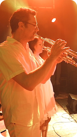 Salsa band boeken  Tropicaliente voor uw bruiloft, bedrijfsfeest, festival/ cover band / Tropische band boeken Zuid Amerikaanse muziek inhuren