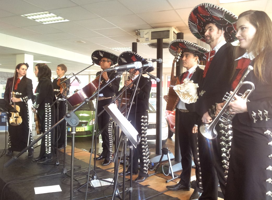 mariachi_fiesta_mexicana2