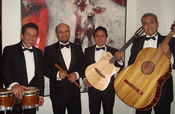 Latin Band buchen mieten SABOR LATINO Trio für Ihre Hochzeit, Firmenfeier, Empfang südamerikanische Musik / Salsa Band Mariachi Wiesbaden